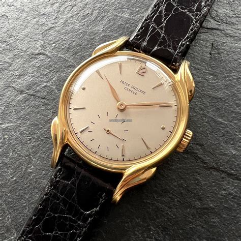 vintage patek philippe calatrava price|patek philippe calatrava chrono24.